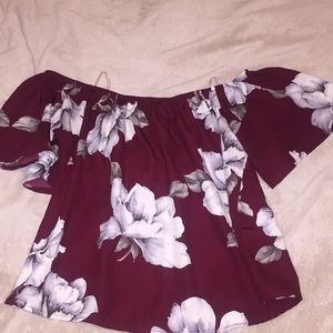 FLORAL OFF THE SHOULDER TOP!